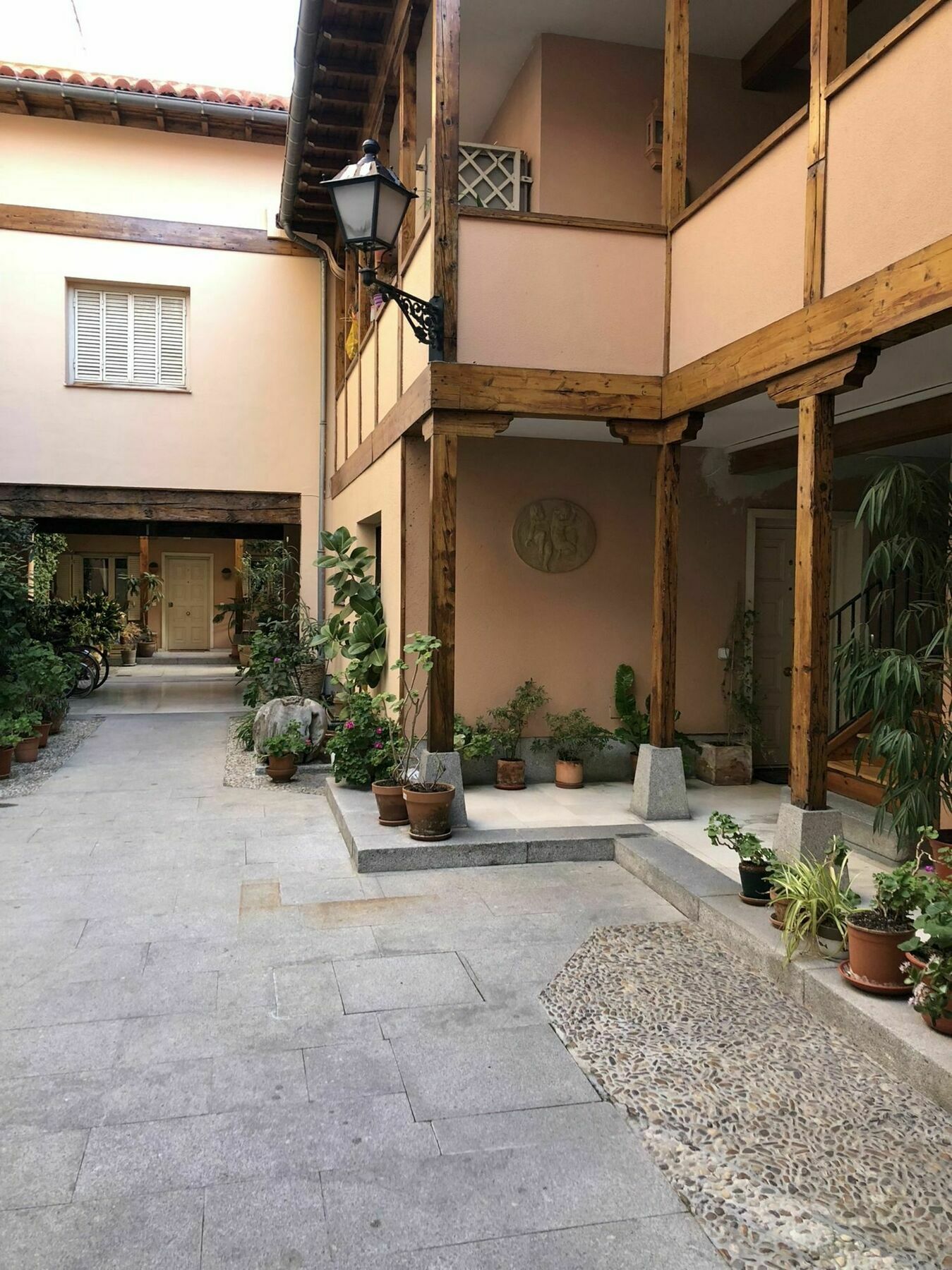 Piso En Edificio Barroco Madrid. Apartamento Exterior foto